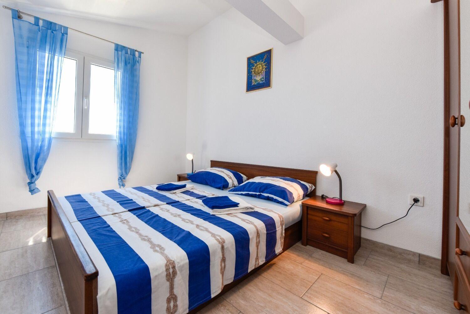 Apartments Mark - 200 M From Sea Novalja Bagian luar foto