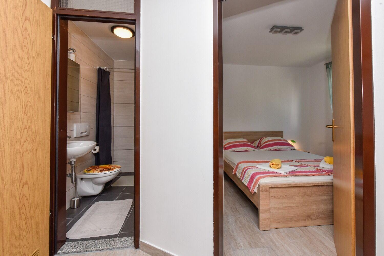 Apartments Mark - 200 M From Sea Novalja Bagian luar foto