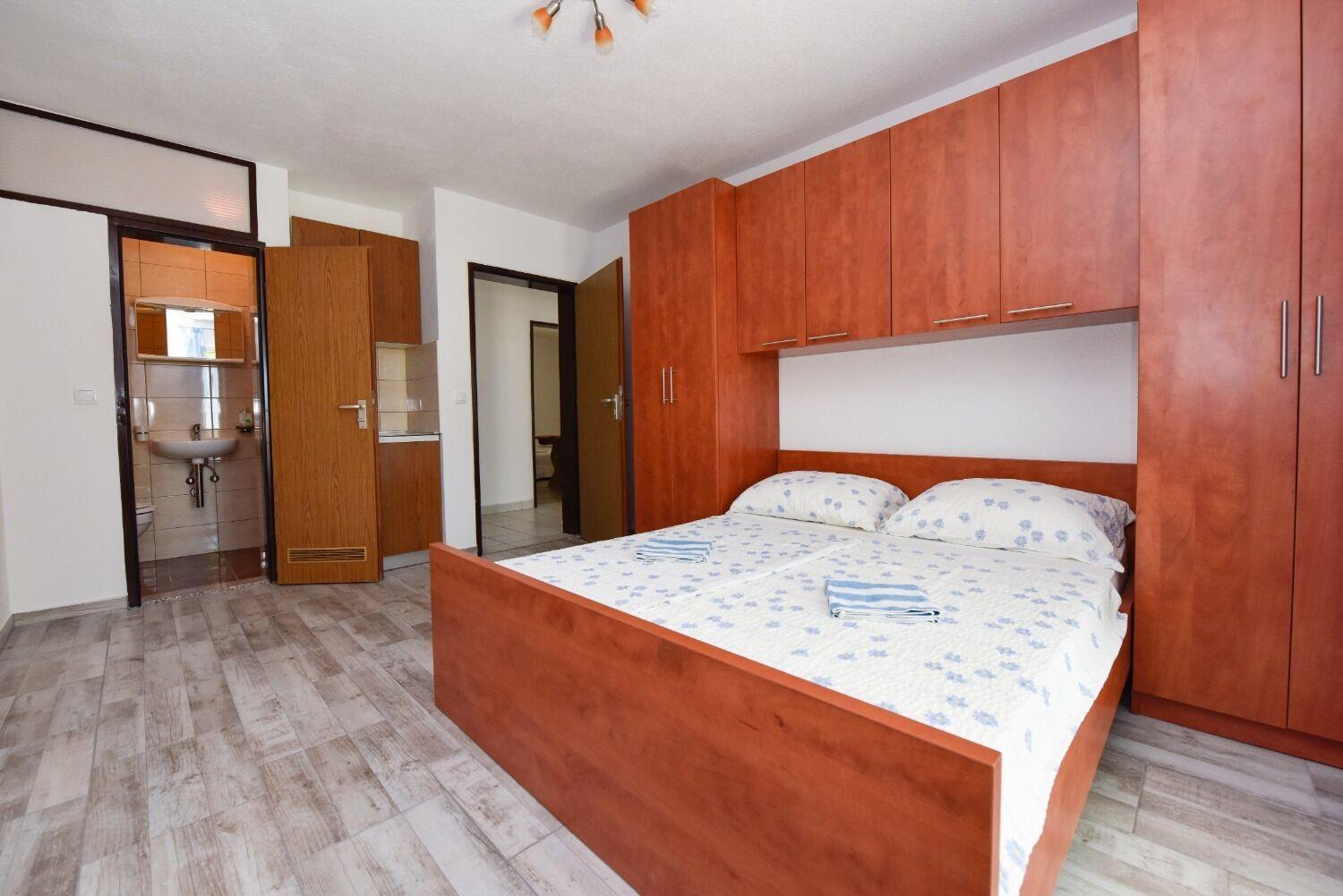 Apartments Mark - 200 M From Sea Novalja Bagian luar foto