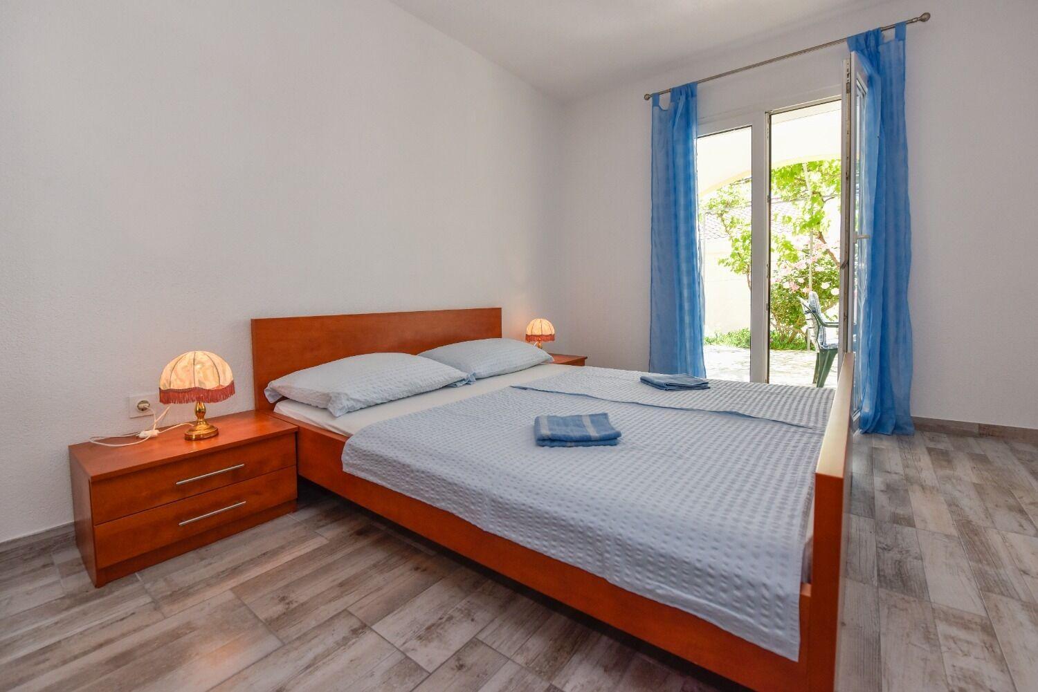 Apartments Mark - 200 M From Sea Novalja Bagian luar foto