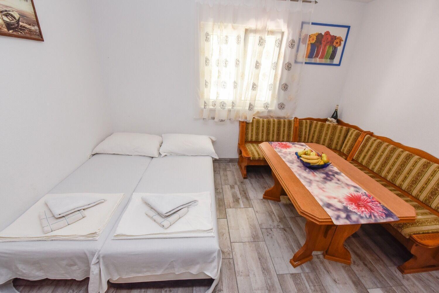 Apartments Mark - 200 M From Sea Novalja Bagian luar foto