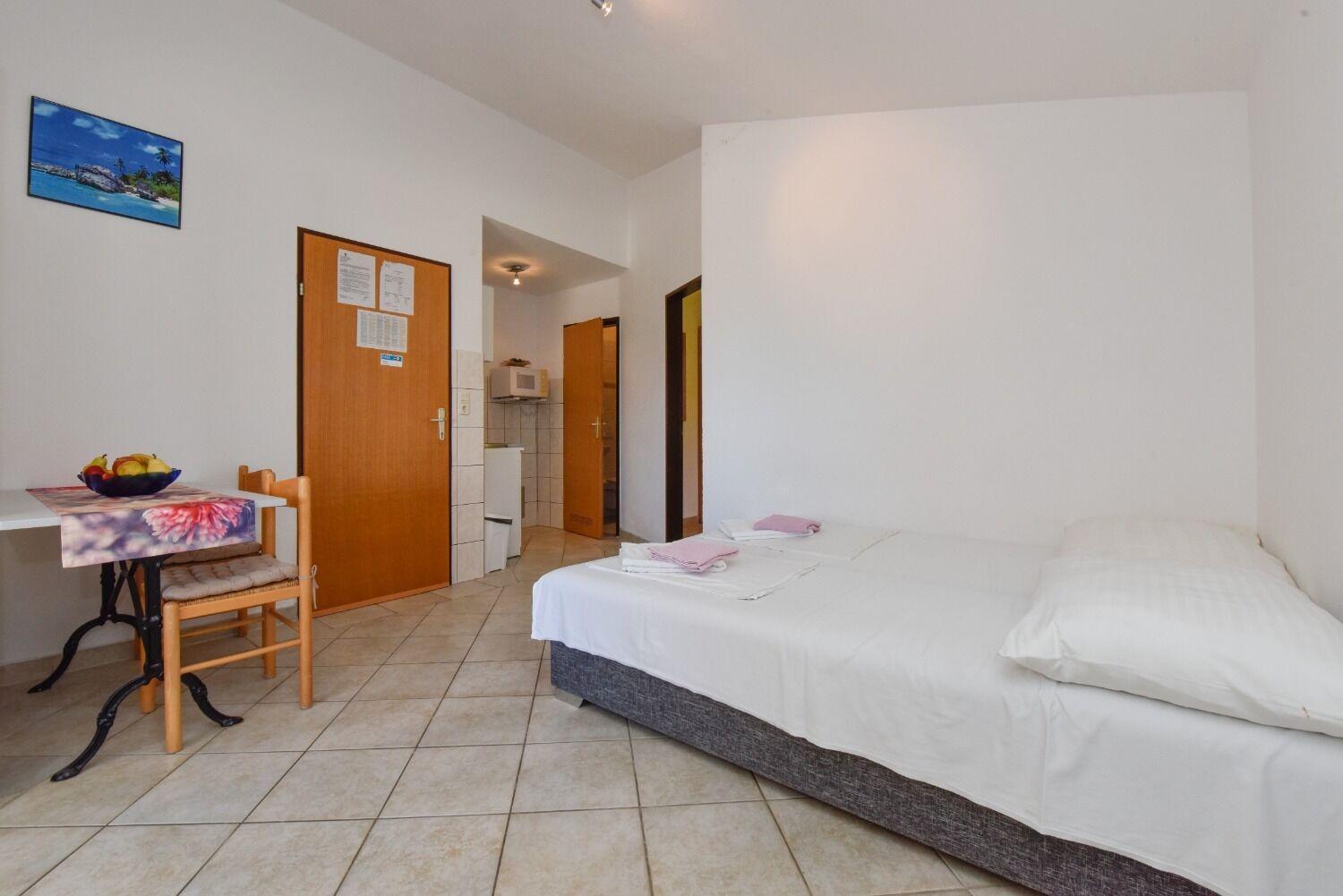 Apartments Mark - 200 M From Sea Novalja Bagian luar foto