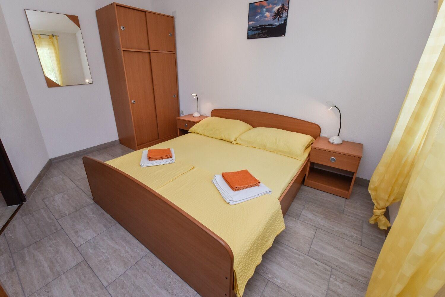 Apartments Mark - 200 M From Sea Novalja Bagian luar foto