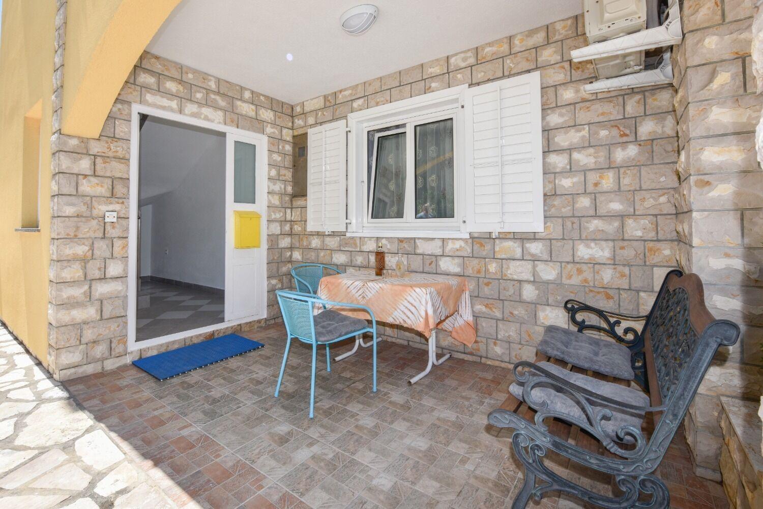 Apartments Mark - 200 M From Sea Novalja Bagian luar foto